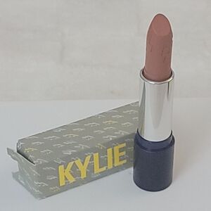*LIMITED EDITION*BNIB* Kylie Cosmetics Matte Lipstick in shade Nova